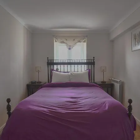 Visiting Portugal - Historic Holiday Homes Лісабон