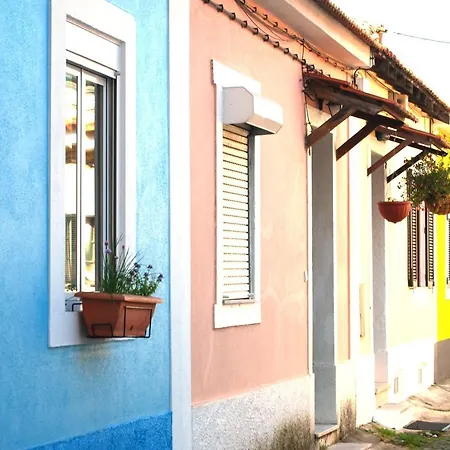 Visiting Portugal - Historic Holiday Homes *