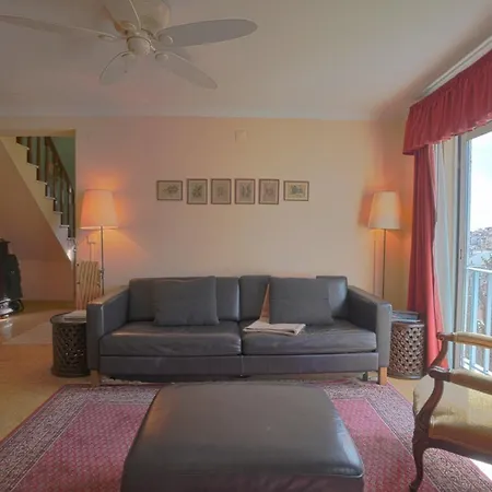 Visiting Portugal - Historic Holiday Homes Holiday home Lisbon