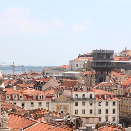 Visiting Portugal - Historic Holiday Homes * Lisbon