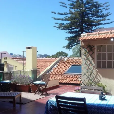 Visiting Portugal - Historic Holiday Homes Lissabon